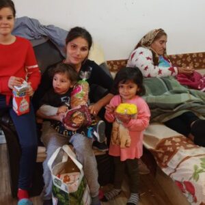 Social Street Support with food for kids!!!!